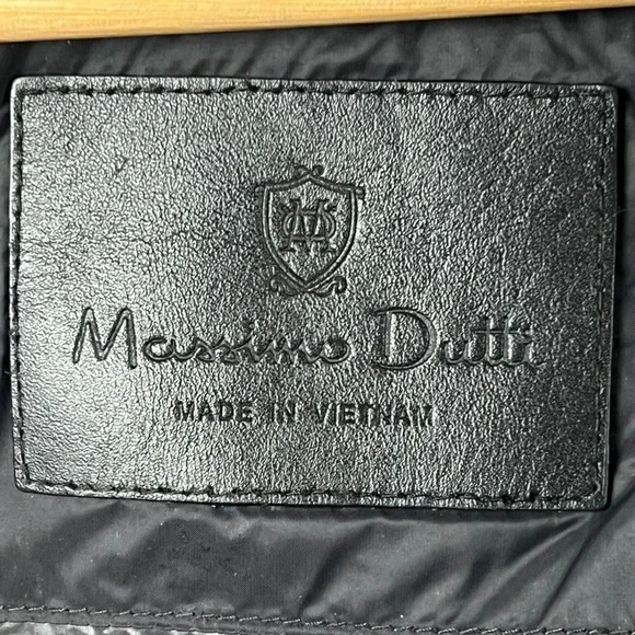 Massimo Dutti Black Puffer Jacket - Picture 2 of 16